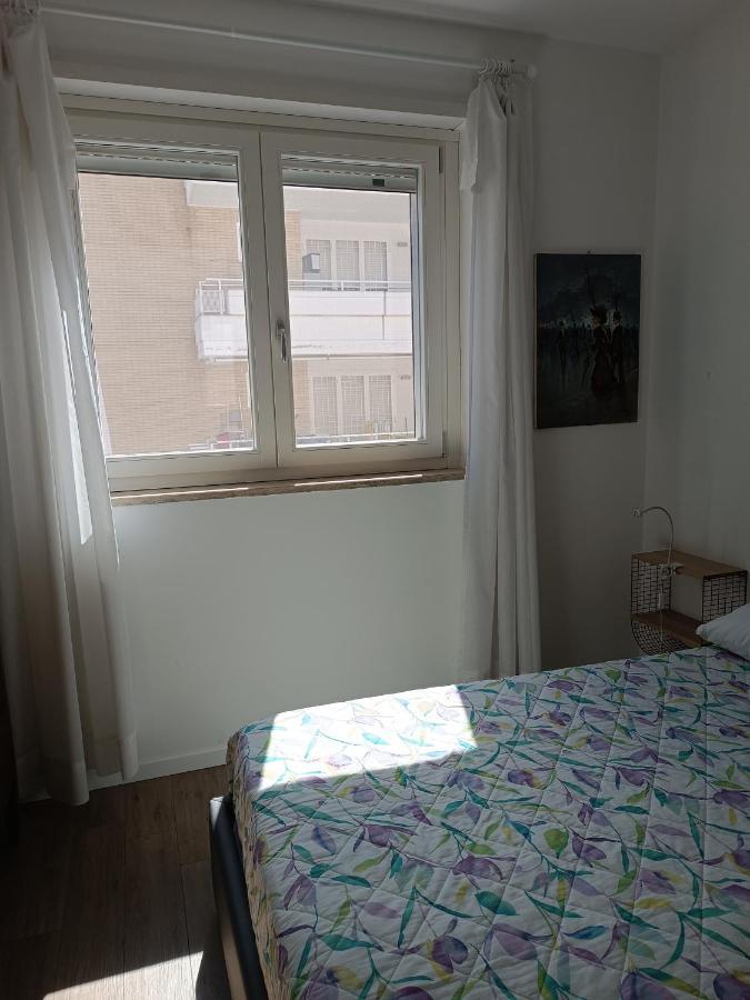 Appartamento Per 4, Metro B Monti Tiburtini, Ac, Wi-Fi โรม ภายนอก รูปภาพ