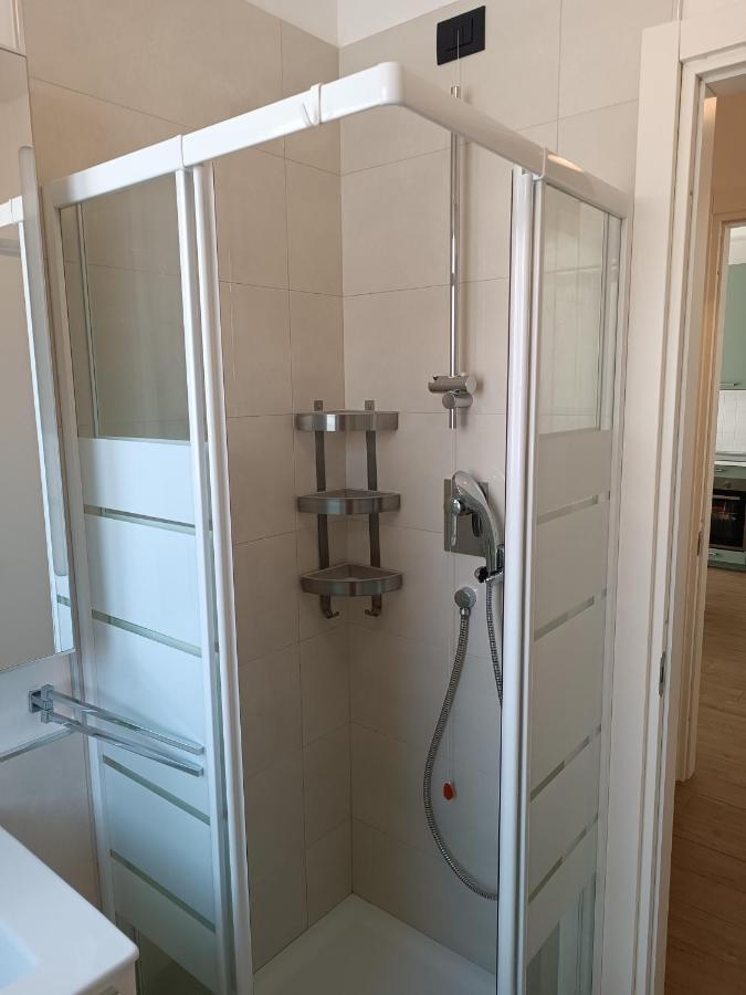 Appartamento Per 4, Metro B Monti Tiburtini, Ac, Wi-Fi โรม ภายนอก รูปภาพ